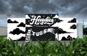 HEADIES-MURAL-FACADE.jpg